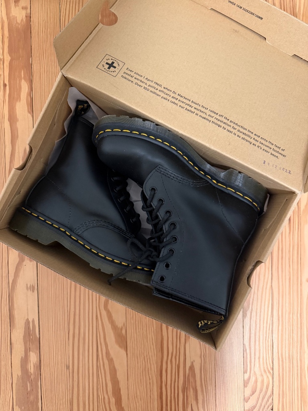 Dr. Martens 1460 Smooth Leather Boots